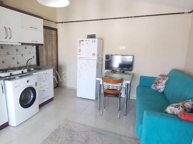 Ender Uysal Gayrimenkulden Asmalıevler De Kiralık Asansörlü Balkonlu Çatı Katı 1+0 Apart.