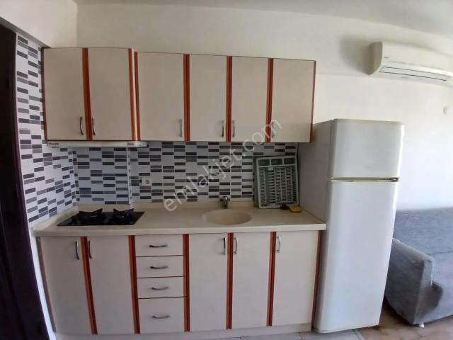 Ender Uysal Gayrimenkulden Asmalıevlerde Klimalı Balkonlu 1+1 Kiralık Apart