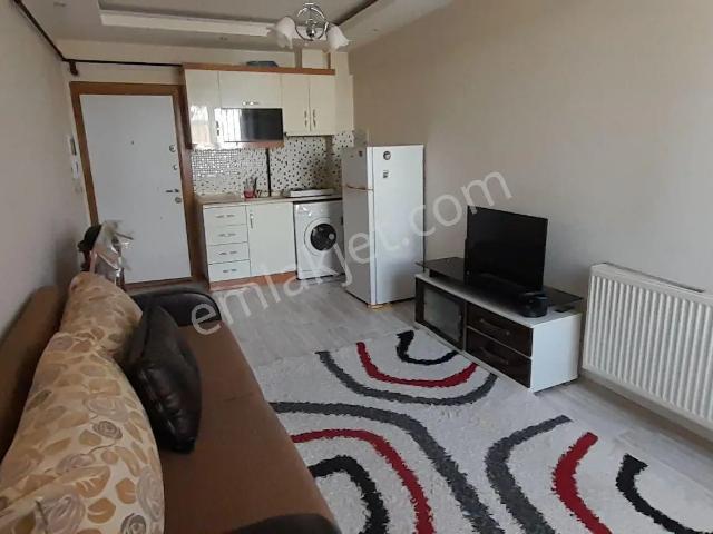 Ender Uysal Gayrimenkulden Foruma Ve İl Jandarmaya Yakın 1+1 Kiralık Balkonlu Apart.