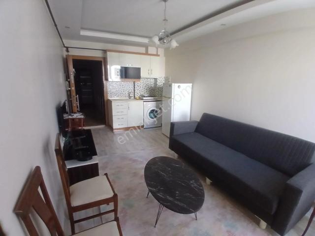 Ender Uysal Gayrimenkulden Foruma Ve İl Jandarmaya Yakın 1+1 Kiralık Balkonlu Apart.