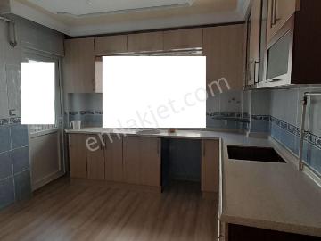 Ender Uysal Gayrimenkulden Kervansarayda Kiralık 3+1 Daire.