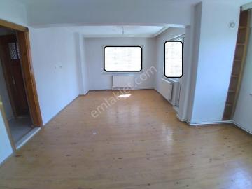 Ender Uysal Gayrimenkulden Satılık Fırsat 2+1 Arakat Daire.