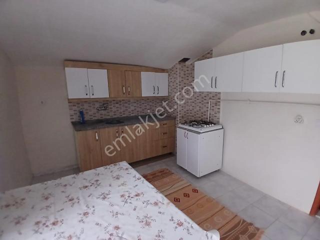 Ender Uysal Gayrimenkulden Siteler De Kiralık 2+0 Geniş Apart.