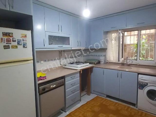 Ender Uysal Gayrimenkulden Siteler De Kiralık Eşyalı 2+1 Bahçekatı Apart.