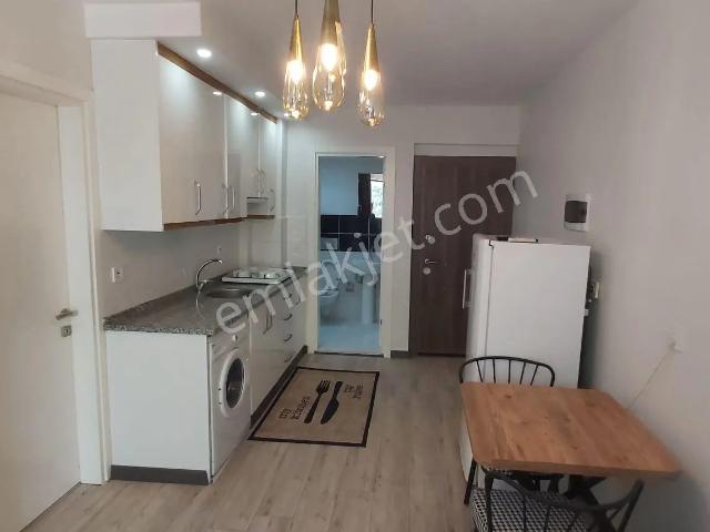 Ender Uysaldan Zeytinköy De 2+1 Klimalı Asansörlü Lüx Eşyalı Apart.
