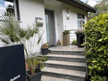 Endhaus mit Kamin und Sauna