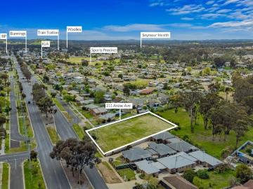 Endless Opportunities Await at 211 Anzac Avenue, Seymour