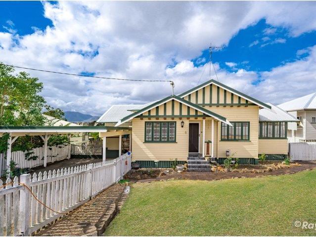 Endless Family Appeal Five Bedrooms & a Pool