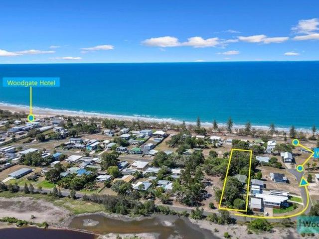 ENDLESS HORIZONS AWAIT: SPRAWLING 3521M² COASTAL OASIS UNLEASH YOUR IMAGINATION!