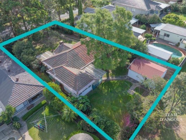 Endless possibilities on 1037 sqm, 21.336 mtr frontage