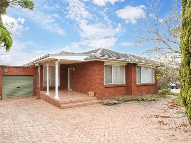Endless Potential 974sqm rectangular block Zoned R3 Medium Density Development