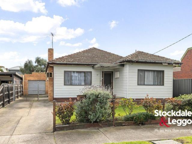Endless Potential in a Coveted Family Location