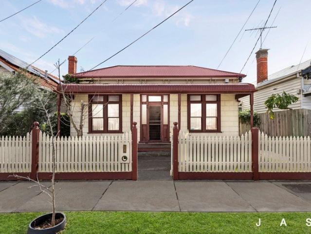 Endless Potential In A Coveted Seddon Location