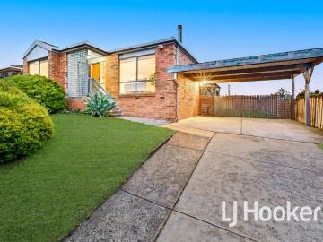 Move In Ready Family Home with Dual Living Zones