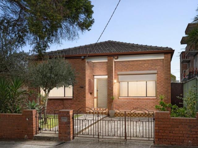 Endless Potential in a Prime Brunswick Location with Rear Laneway Access