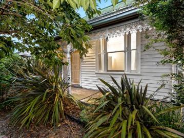 Endless Potential in a Prime Redan Location