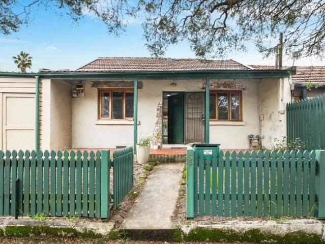 Endless potential in a sought after Dulwich Hill pocket