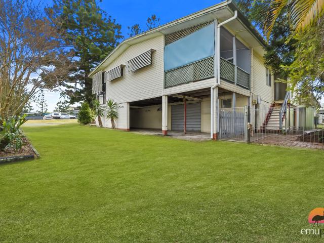Endless Potential in Prime Emu Park Location Dual Street Access!