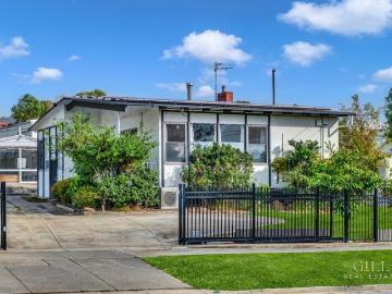 Endless Potential on 613sqm Renovate, Rebuild or Subdivide STCA