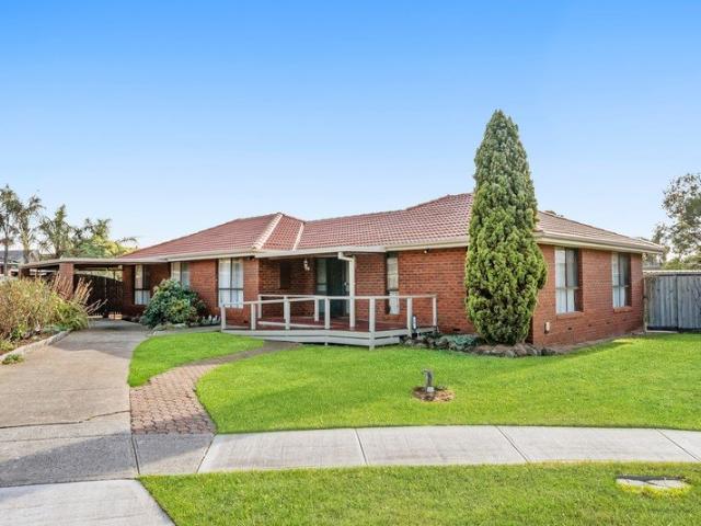 Endless Potential on a Massive 836sqm Allotment