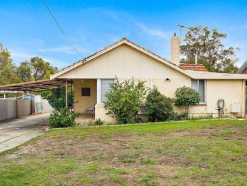 Endless Potential on a Generous 728sqm R30 Block