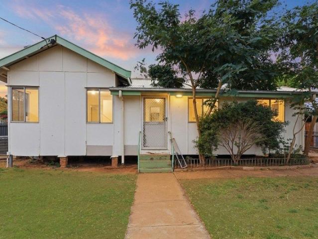 Endless Potential on a Huge 1,012m² Block