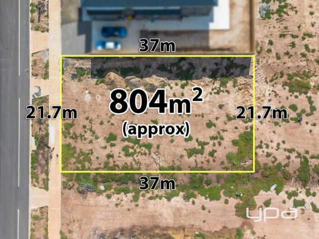 Endless Potential on a Spacious 804m² Allotment