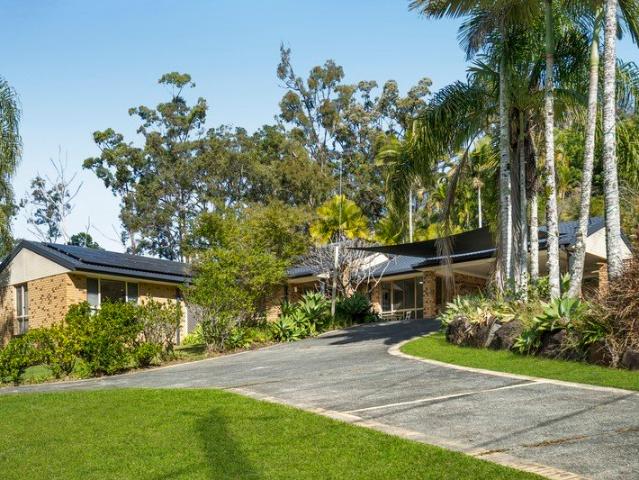 Endless Potential on Expansive 5,052m² Block