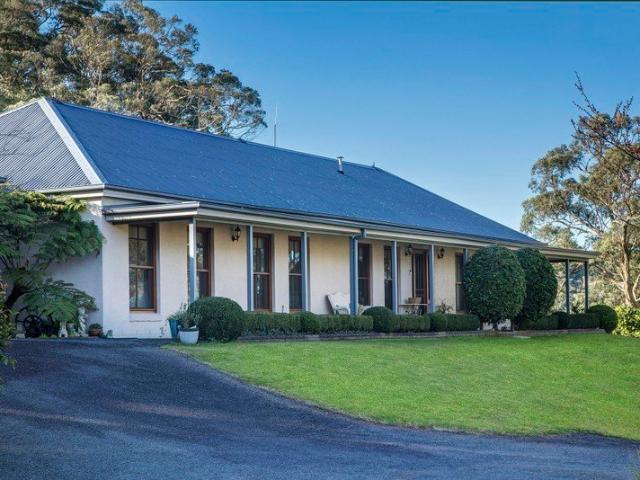 Endless views, effortless country living