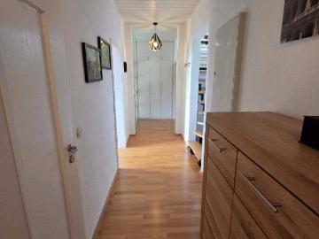 Endlich haben ALLE Platz! Große Wohnung mit Balkon, Einbauküche und Dachterrasse, KAUFEN statt mieten!