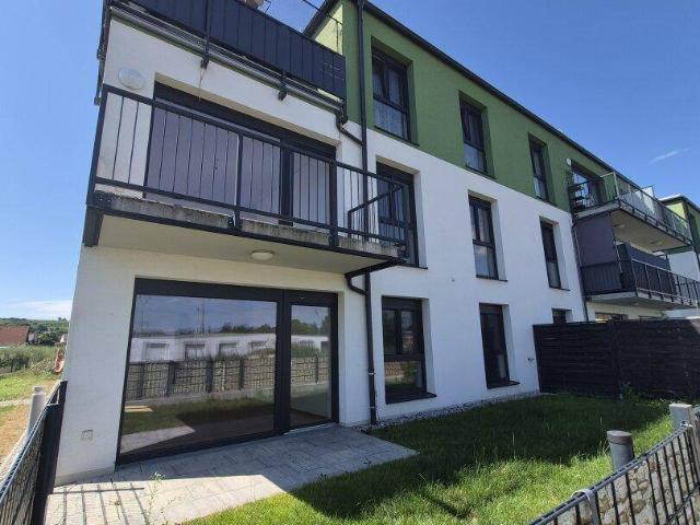 Endlich in den eigenen vier Wänden Neubau: Ca. 73 m² Wohnung mit ca. 43 m² Eigengarten