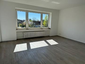 Endlich Zuhause: günstige 4 Zimmer Wohnung