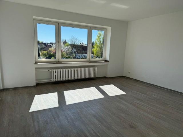 Endlich Zuhause: günstige 4 Zimmer Wohnung