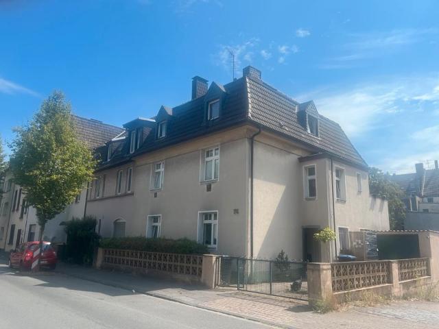 Endreihenhaus 3 Familien Haus