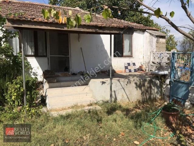 Enez Koca Ali Köyünde 694m2 Arsa İçerisinde Satılık Ev