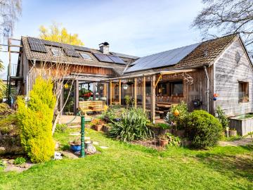 Energetisch auf dem neusten Stand Wohlfühlhaus mit Gartenparadies!