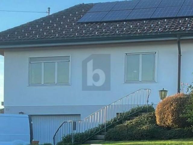 ENERGETISCH SANIERT MIT 1339 M² UMSCHWUNG