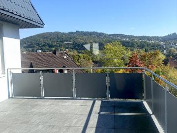 Energetisch sanierte 106 qm 4 ZKB Wohnung direkt Herborn Zentrum zu vermieten !