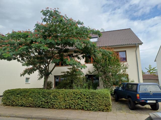 Energetisch saniertes Mehrfamilienhaus in Innenstadtrandlage von Bielefeld