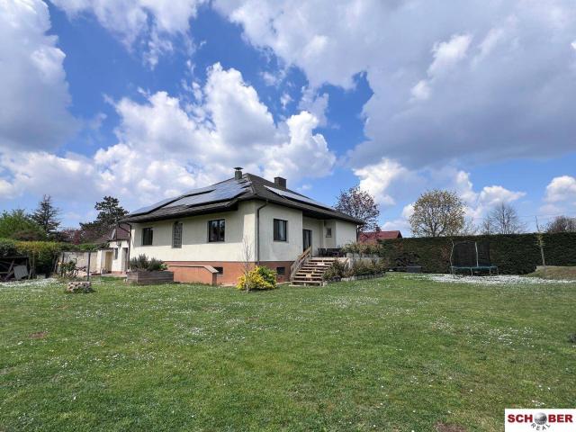 Energieautarkes Wohnen+ 1.190 m2 großer Grund