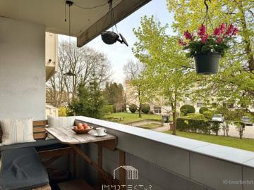 STADTSTRAND: Geräumige 3 Zimmer Wohnung mit Extraküche, Loggia und Parkmöglichkeit