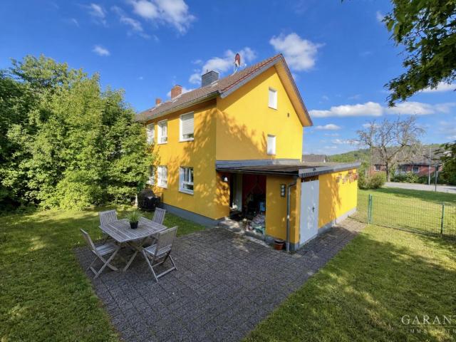 Energieeffiziente DHH in ruhiger Lage