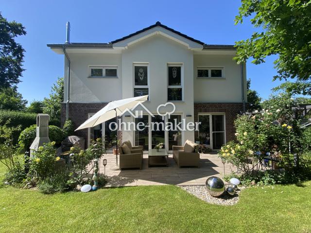 Energieeffiziente Stadtvilla mit parkähnlichem Garten Familienidyll zwischen Berlin und Potsdam