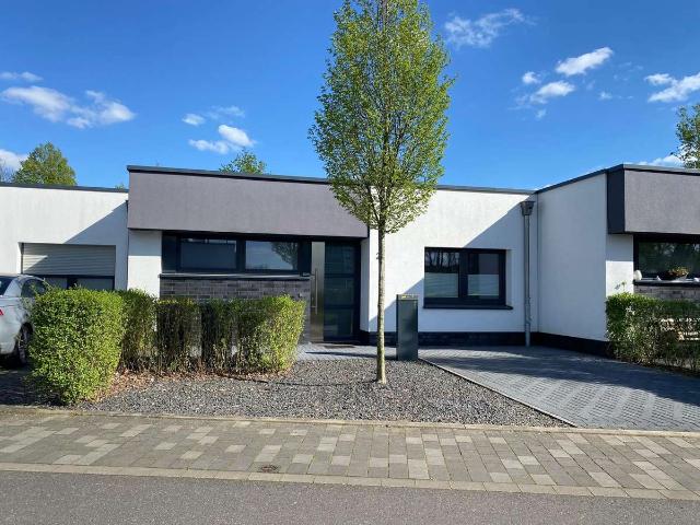 Energieeffizienter moderner Bungalow mit hochwertiger Ausstattung in Heinsberg City