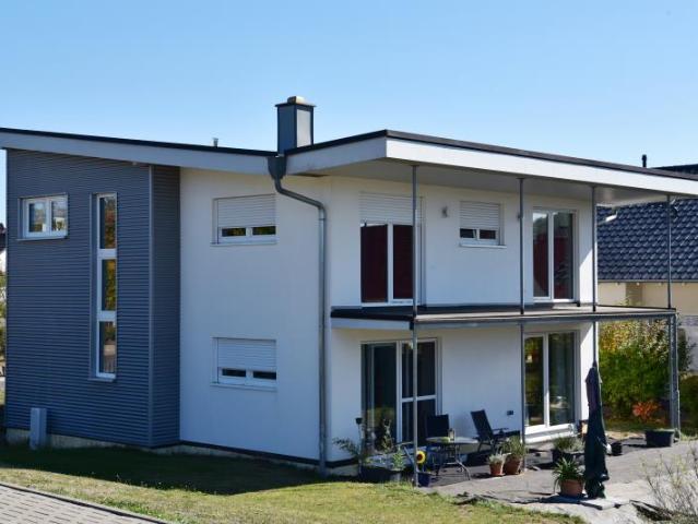 Energieeffizientes EFH mit Garten