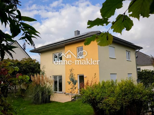 Energieeffizientes Einfamilienhaus EFH in Schwerin von privat
