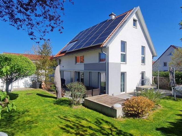 Energieeffizientes KfW 40 Einfamilienhaus in guter und ruhiger Lage
