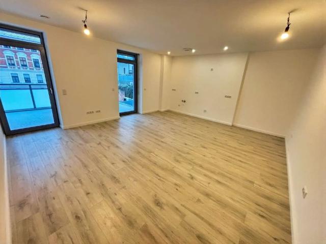Energieeffizientes Wohnen: Moderne 2 Zimmer Wohnung mit Balkon in Elbnähe