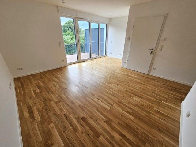 Energieeffizientes Wohnen in ruhiger Lage Hochwertige 3 Zimmerwohnung mit Balkon & Garten & SP