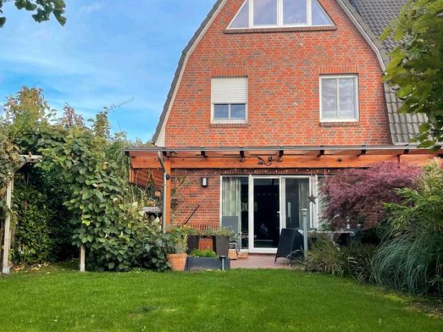 Energiesparwunder Reihenendhaus mit PV Kamin und Vollkeller